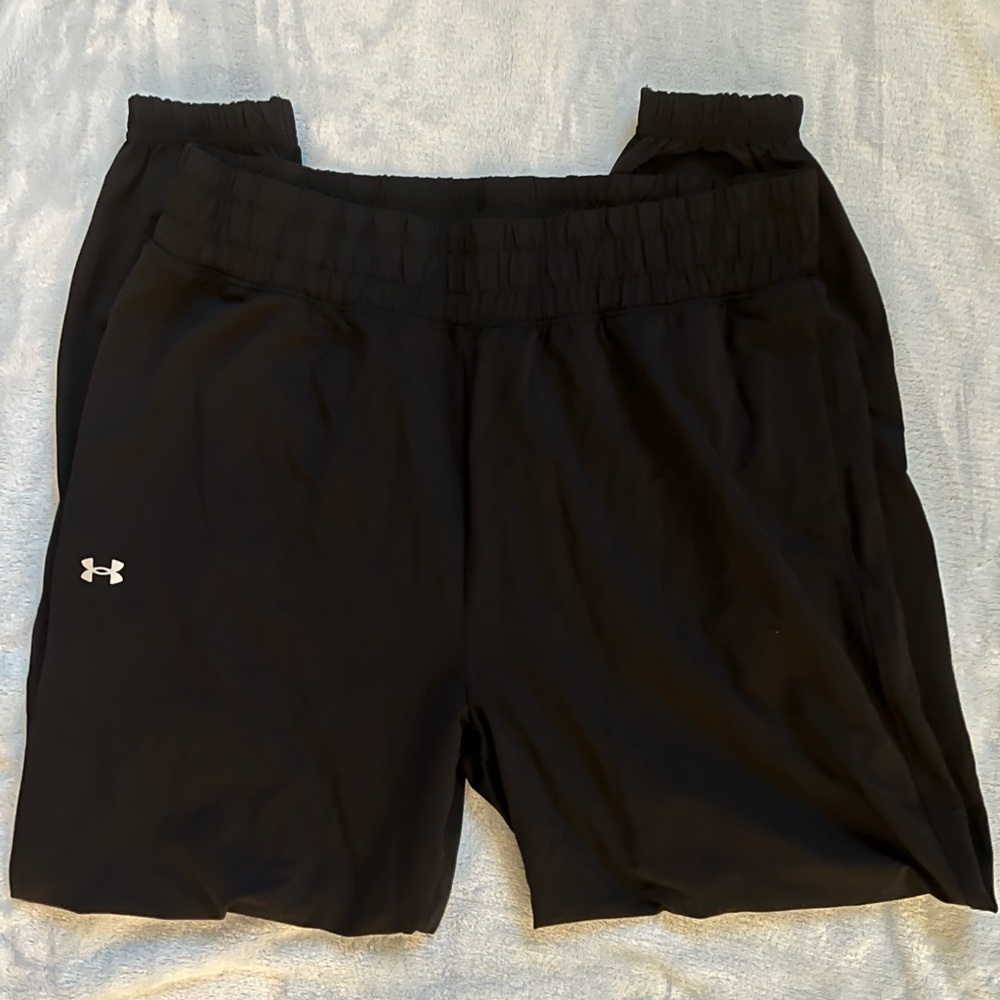 NWT Under Armour loose joggers Large